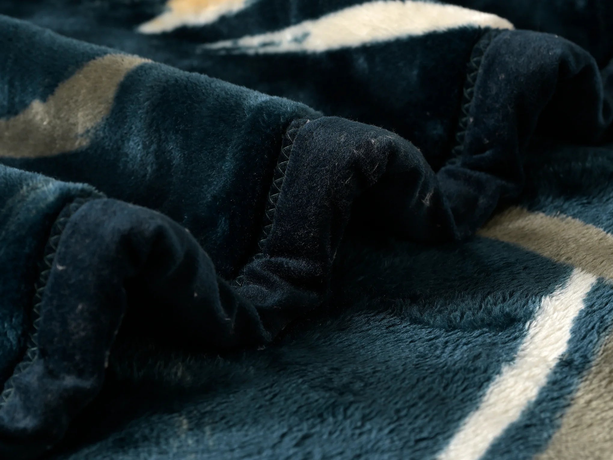 PREMIUM AC BLANKET - PRINGLE COLL