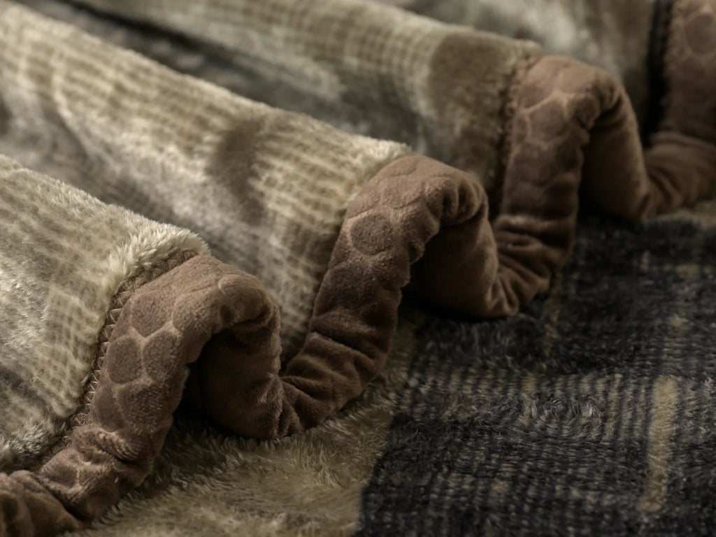 PREMIUM AC BLANKET - PRINGLE COLL