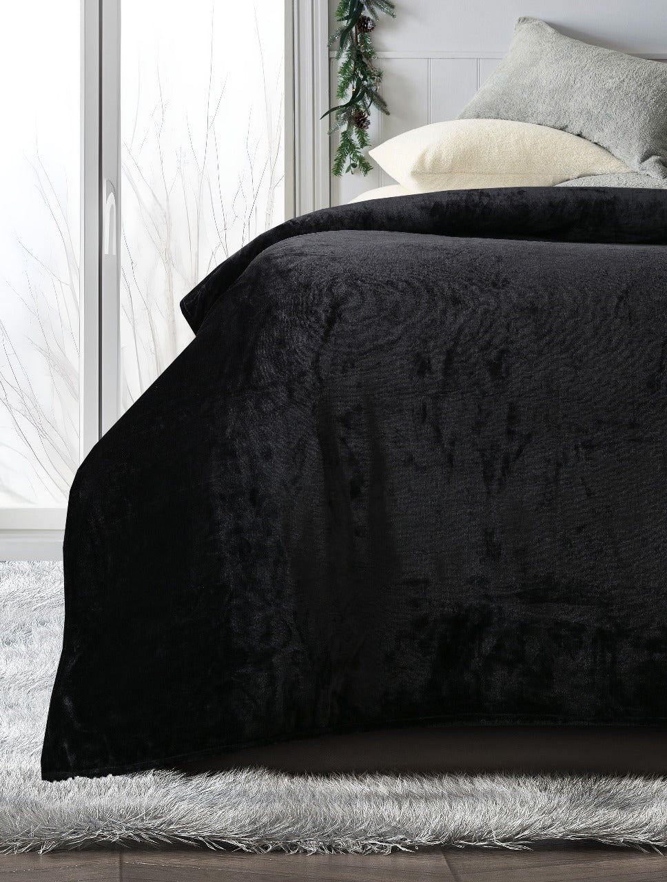 SOLID BLACK BLANKET DOUBLE